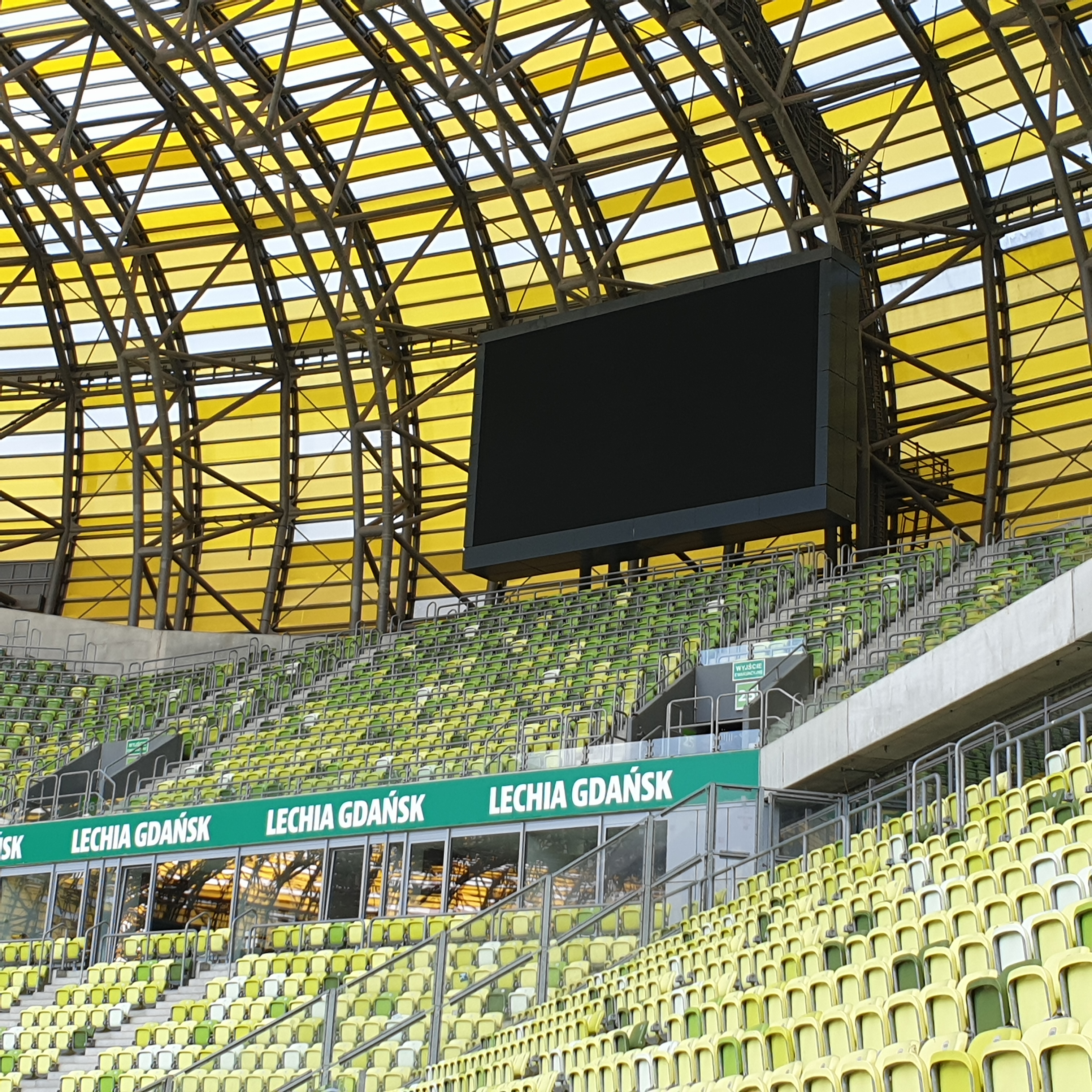 stadium_screen1.jpg